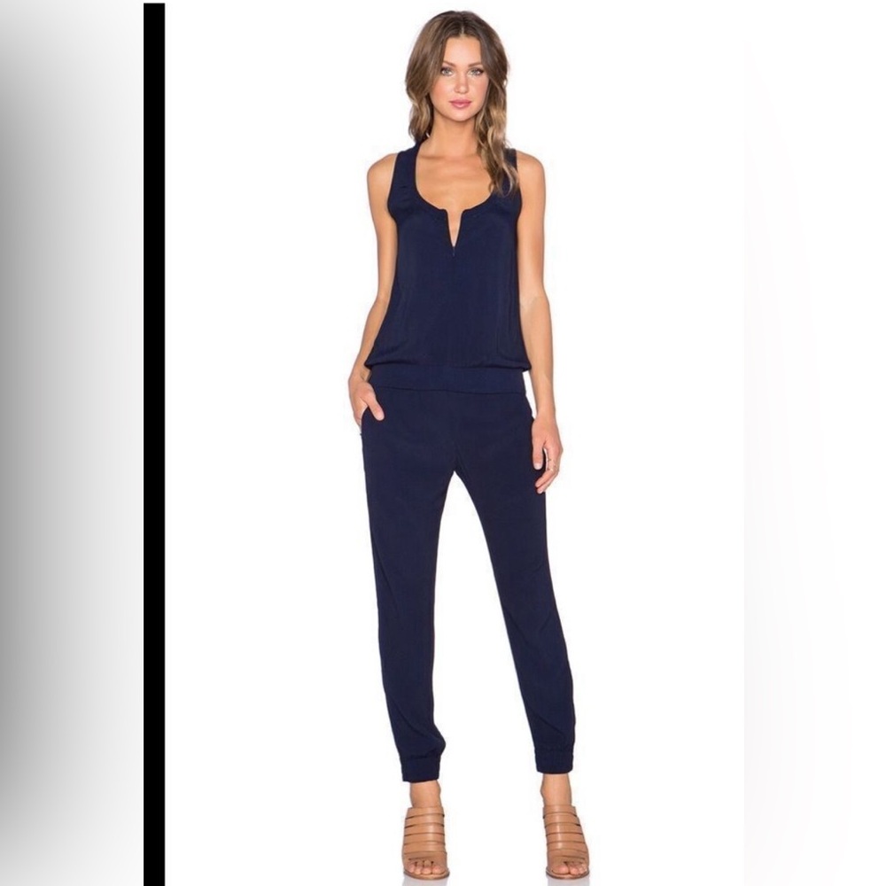 Monrow crepe jumpsuit in EUC size large